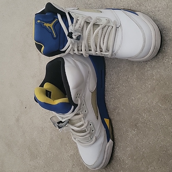 Used Jordan 5 Laney Retro 2013 - Picture 2 of 6